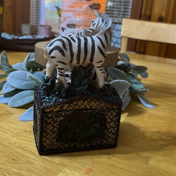 Zebra trinket box - Picture 4 of 4